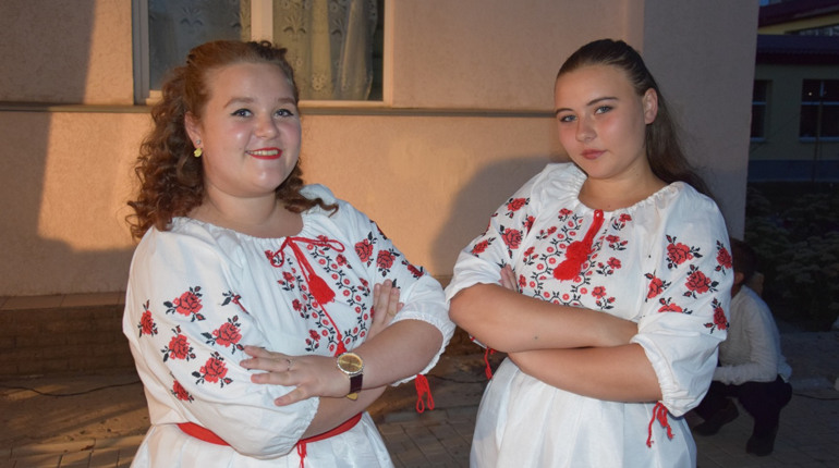 У Привільському клубі молодь створила два гурти