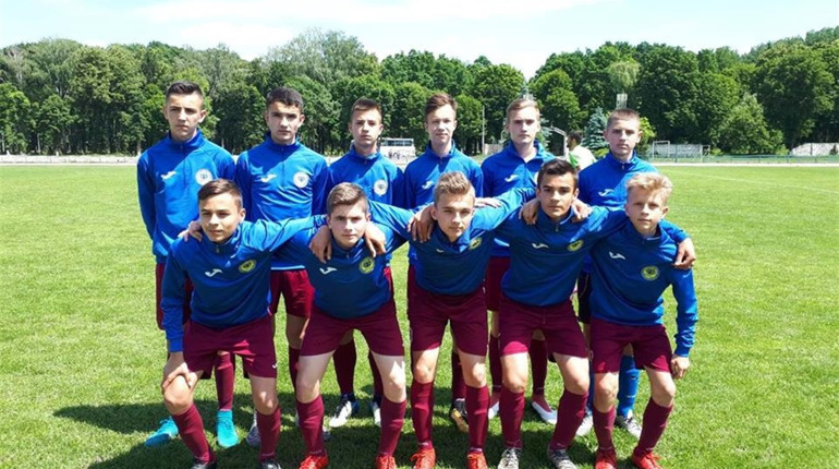 Чортківська команда ФСК «Кристал» зіграє  у IX-всеукраїнському футбольному турнірі у Львові