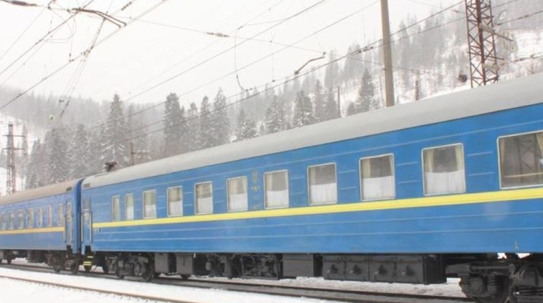  Швидкісний поїзд до Києва продовжить курсувати ще два місяці