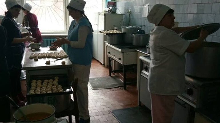 Дитсадки Волновахи повністю забезпечені харчуванням та іншими необхідними товарами