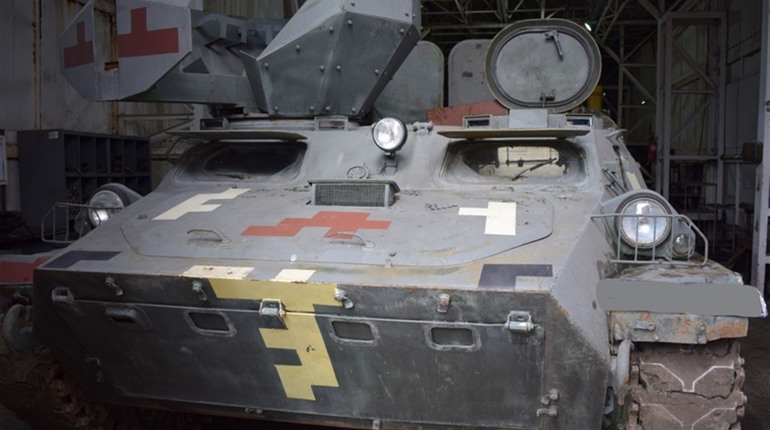 Броньовані автомобілі передадуть морським піхотинцям військовослужбовці Старокостянтинова