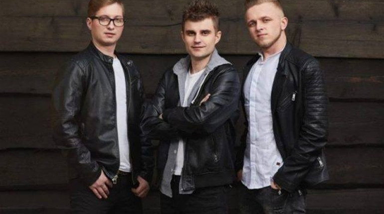 Чортківчанин з гурту «Тріода», що дійшов до суперфіналу Х-фактор-4, одружився у свій день народження