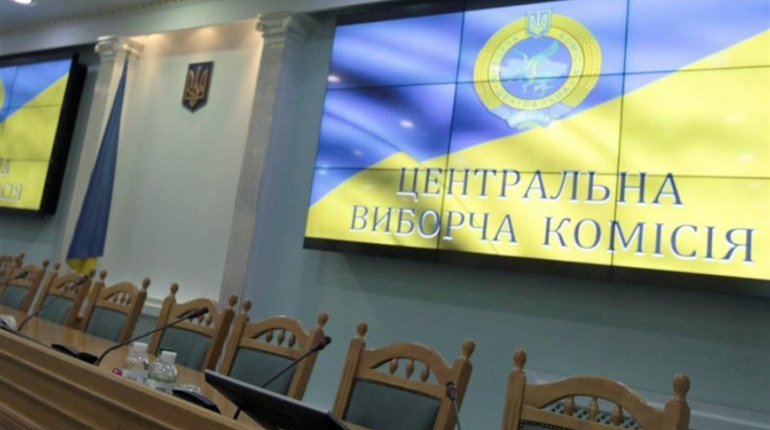 Голова Окружної виборчої комісії з центром у Чорткові представляє кандидата від «Розумної сили»