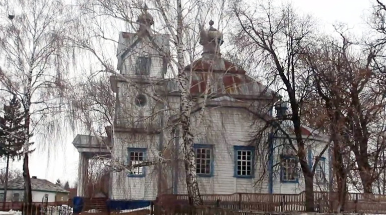 На Менщині громада вирішила перейти до Православної церкви України. Чому не всі з цим згодні
