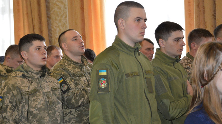 У Сватовому відзначили День українського добровольця