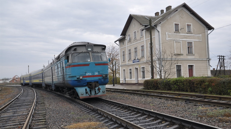 Наступного тижня, з понеділка по четвер, на заліщицький дизель-поїзд не розраховуйте