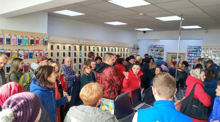 У Вараші 33 жителі поскаржилися до поліції через банківські махінації з кредитами на десятки тисяч