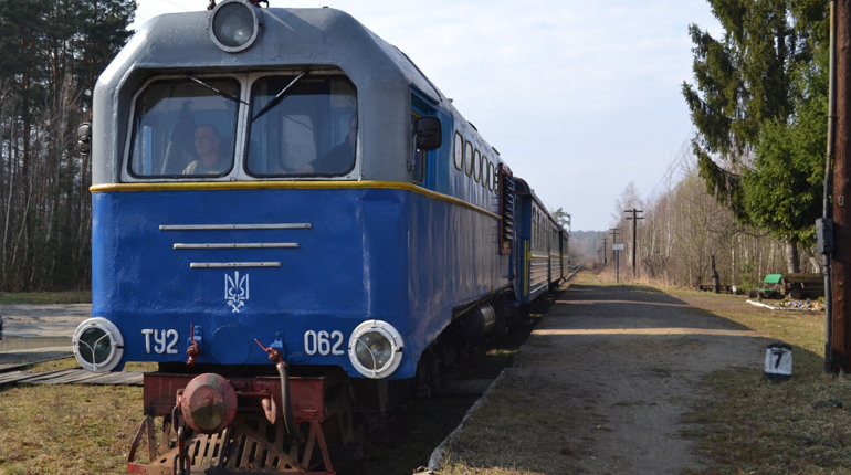 Репортери телепроекту «ВУкраїні» з п'ятниці працюють на поліській вузькоколійці. Знімають фільм