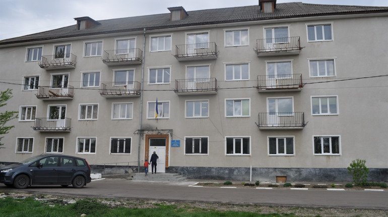 У Калуській дитячій поліклініці зробили ремонт