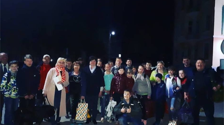 Діти з Торецька проводять Великодні свята у Чорткові