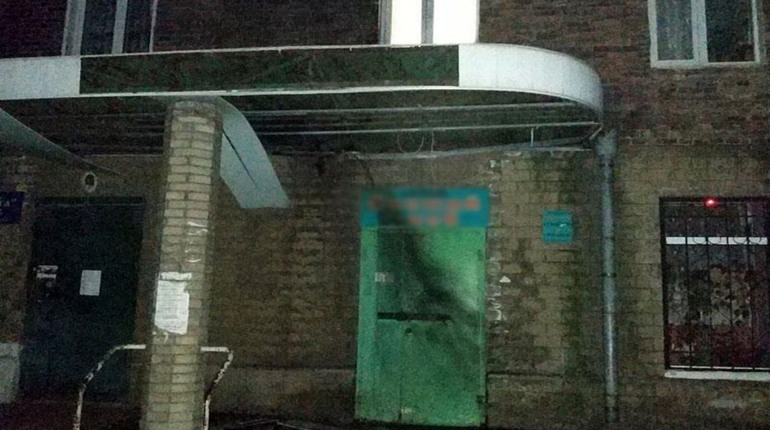 В Торецке подорвали гранату возле жилого дома