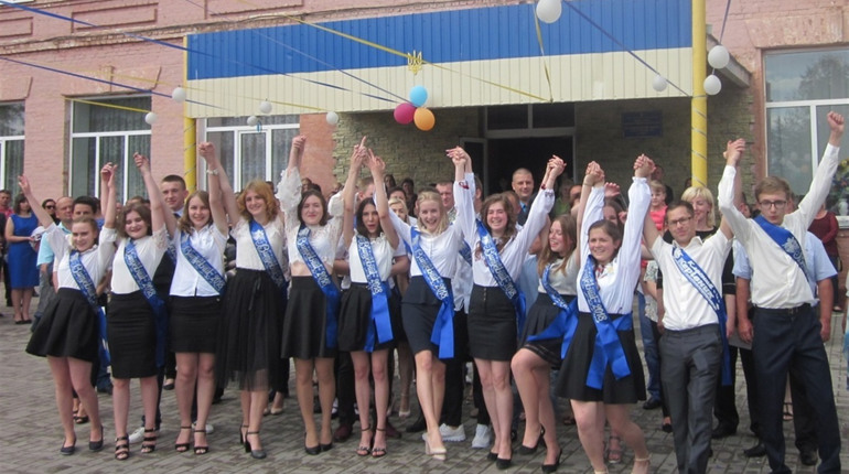 Коли в барських міських школах пролунає останній дзвінок