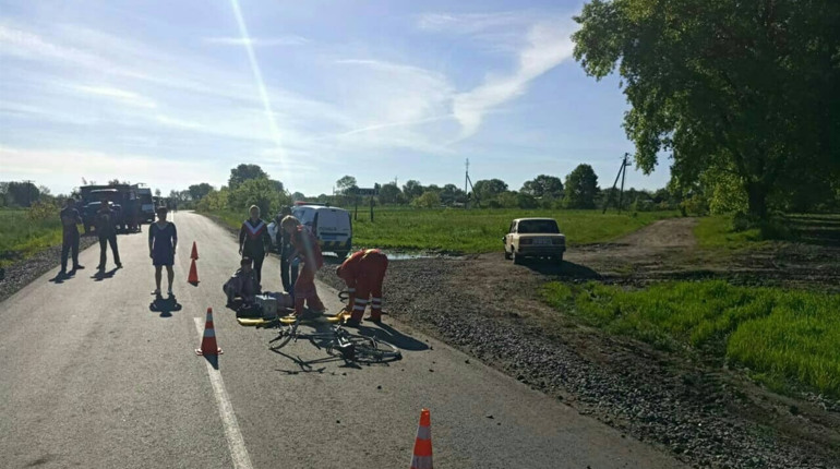 Велосипедистка потрапила під колеса автомобіля