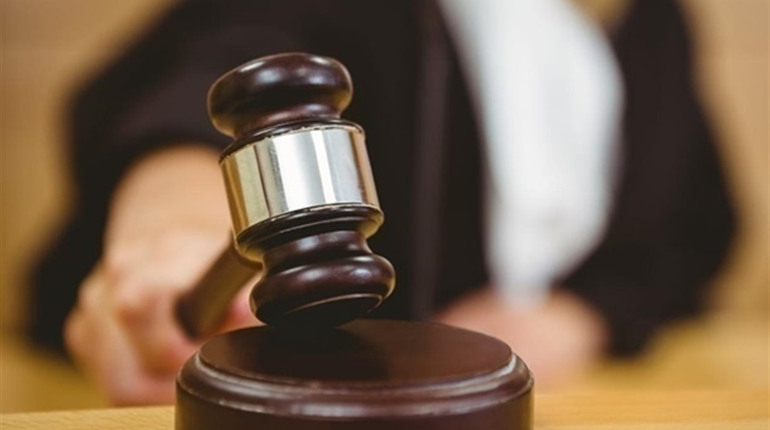 Суд выбрал меру пресечения для пограничников, бравших взятки c перевозчиков в Волновахском районе