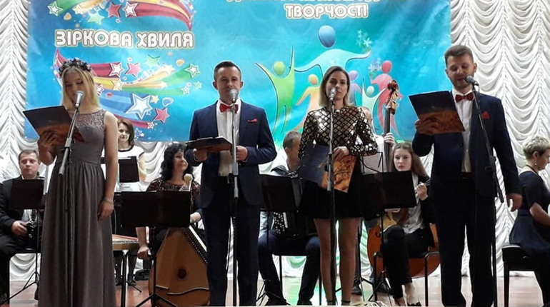 У Вараші на фестивалі-конкурсі «Зіркова хвиля» за Гран-Прі боролись близько 100 учасників