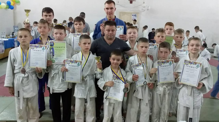 Кіцманські дзюдоїсти привезли нагороди зі Сторожинця