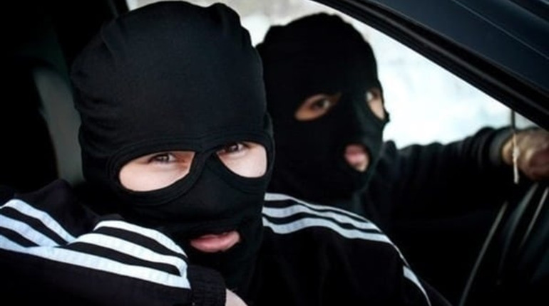 Затримали підозрюваних у розбійному нападі на будинок директора агротовариства на Сірогозщині