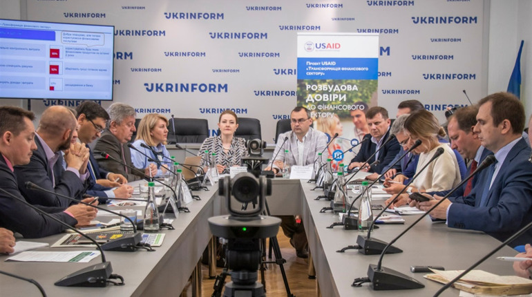 Чому бідні: Україна зайняла останнє місце щодо рівня фінансової грамотності населення 