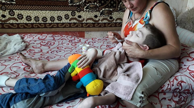 Дитина з діагнозом ДЦП з прифронтового Північного потребує допомоги 