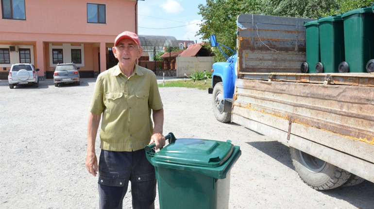Приватний сектор Чорткова переходить на індивідуальну систему вивезення сміття