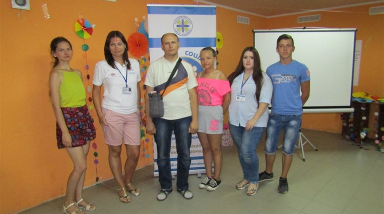 Школярі з Волновахи продовжують навчатися бізнесу