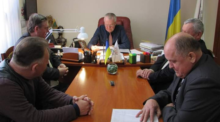 Міський голова припинив повноваження двох своїх радників