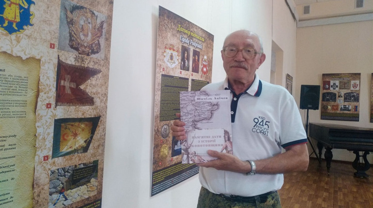 «Поклав 30 років на створення книги». Краєзнавець Шаміль Акічев — про свою працю та пошук фактів