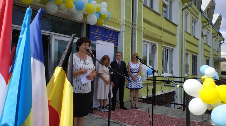 104 адмінпослуги надаватимуть в ЦНАПі Мамаївської ОТГ, який відкрили в Лужанах
