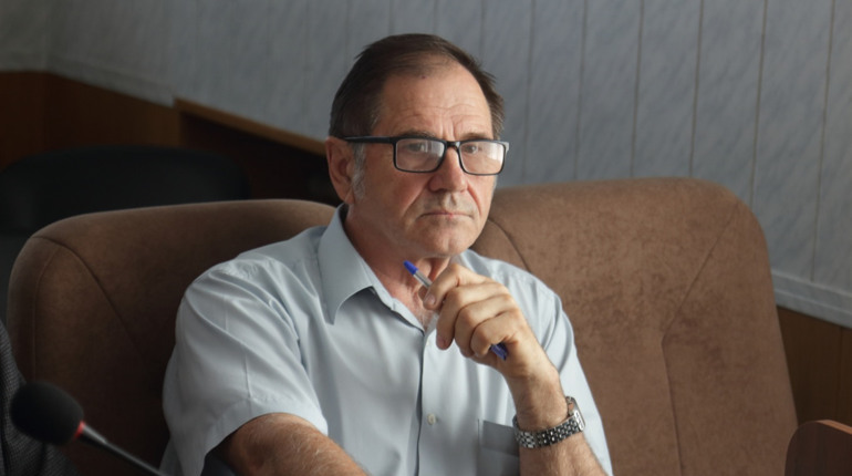 В Добропіллі секретарем міськради знов став Володимир Плетньов