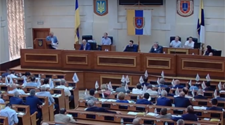 На території Біляївки поруч з житловими будинками хотіли відкрити кар'єр: всі подробиці скандалу  