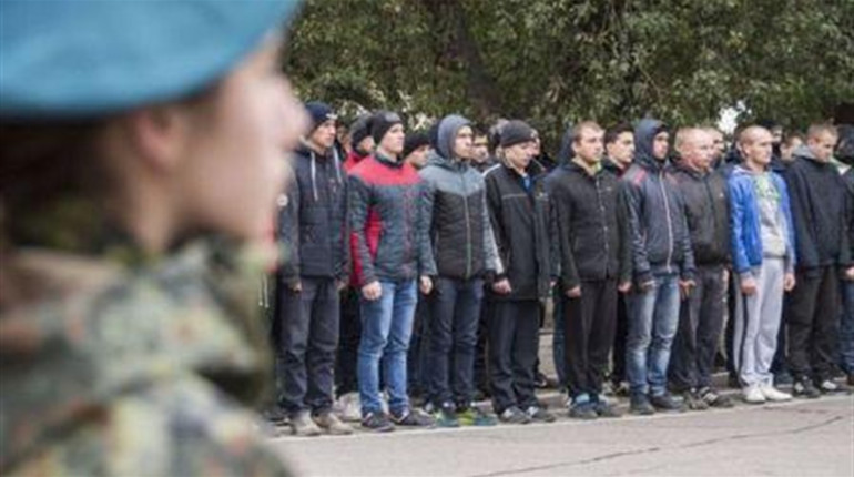 "Перший дзвоник" для осінніх призовників  