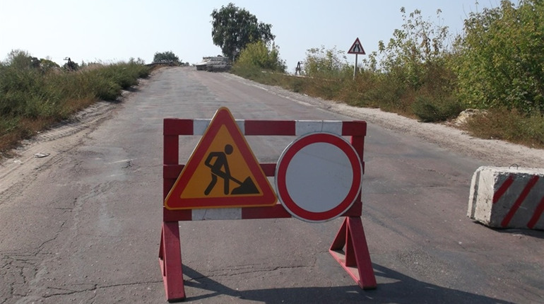У Білопіллі тимчасово закрили міст, який в народі називають «Кобилою»: чи надовго і як об'їхати