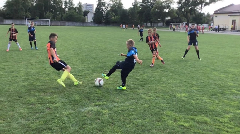 Курахівські футболісти змагалися у Львівській області