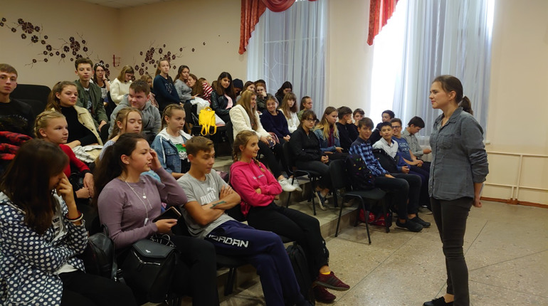 У Первомайську стартували лекції з медіаграмотності для школярів 