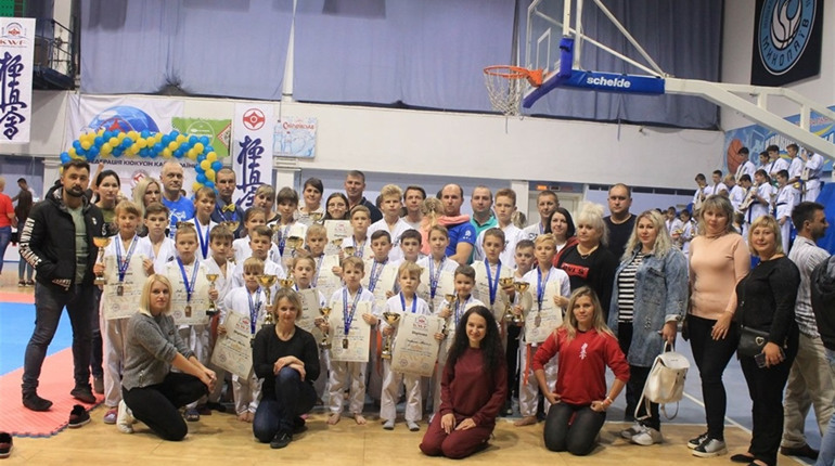 Первомайські каратисти посіли 15 призових місць на "KWF Open Cup" у Миколаєві
