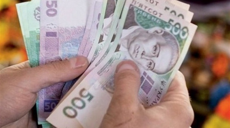 Жителям Золотого та ВПО нададуть грошову допомогу на придбання продуктів: як зареєструватись