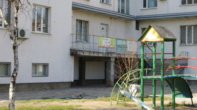 Безбарьерный город. Бердянцы поддержали установку электроподъемника 