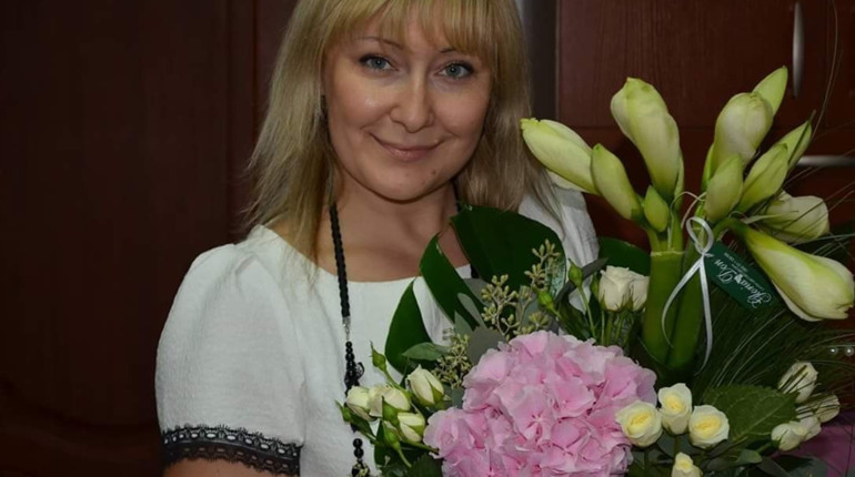 Юристка переїхала у Курахове та стала успішною майстринею манікюру 