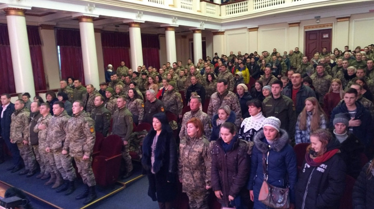 У Первомайську вшанували військових, ветеранів, воїнів-інтернаціоналістів та волонтерів