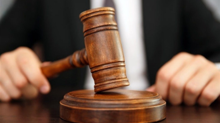55-річного водія цистерни, що врізався у зупинений автобус, судитимуть у Новограді