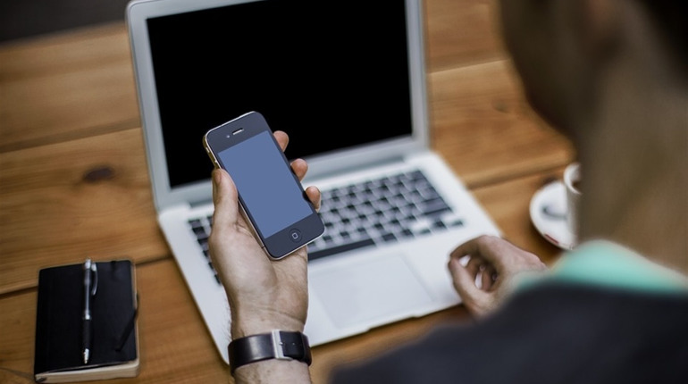 Одесаобленерго тепер приймає показники за світло в Facebook і Viber. Як передати інформацію