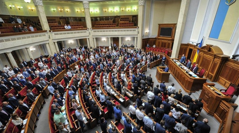 За кнопкодавство - штраф, судимість і не тільки. Депутати проголосували за зміни до законодавства