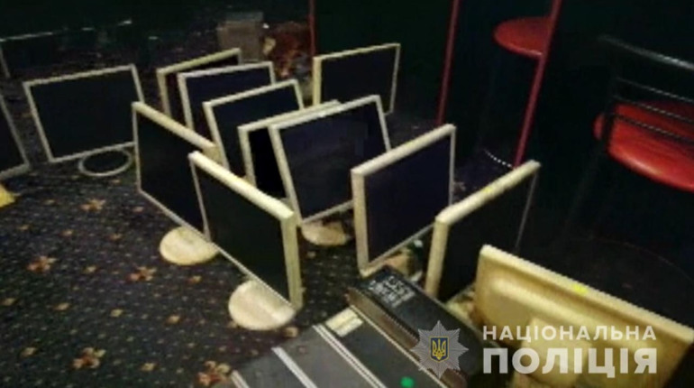 На Кагарличчині поліціянти припинили діяльність п’яти гральних закладів