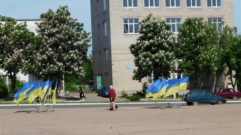 Анонімне онлайн-опитування: які питання потребують першочергового вирішення у Мар'їнському районі