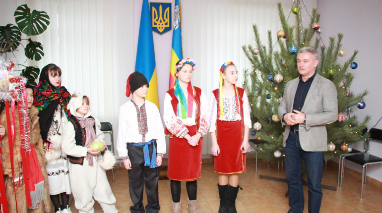 Як у міській раді щедрували