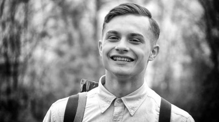 «Ми пам'ятаємо своїх захисників»: конотопців запрошують на арт-вечір пам'яті Андрія Кривича