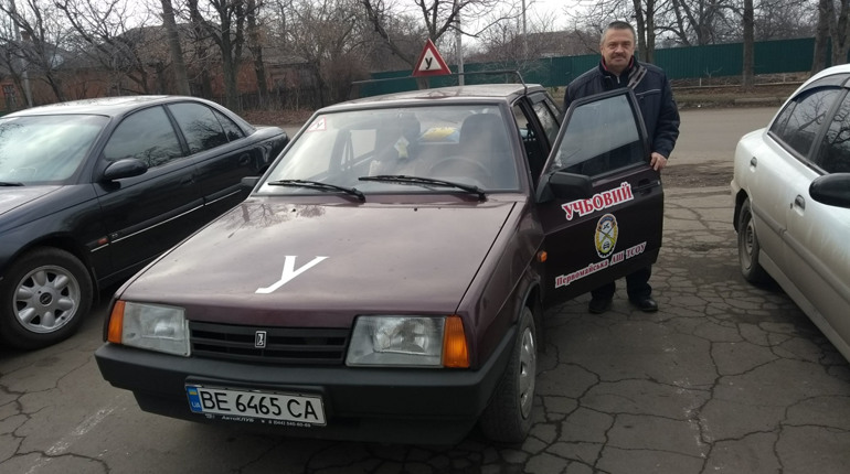 Де навчають водіїв та скільки це коштує: автошкола ТСОУ здійснює набір постійно
