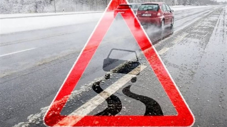 На Чортківщині очікуються пориви вітру, хуртовини та ожеледиця