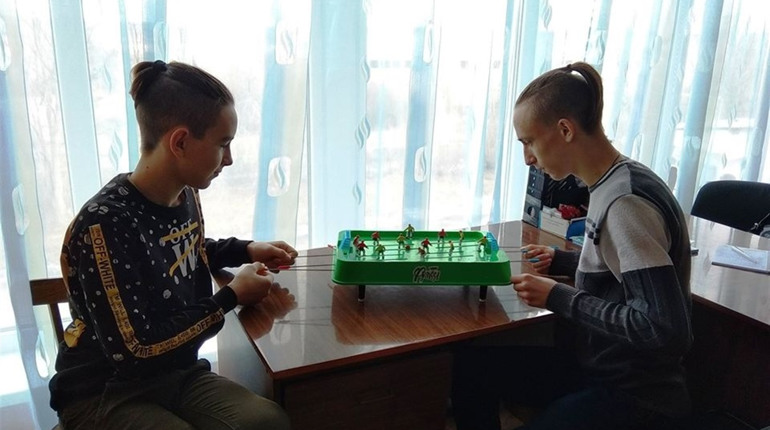 Чи є життя без інтернету дізналися читачі дитячої бібліотеки