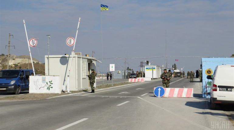 Підліткам з непідконтрольних територій  спростили процедуру перетину лінії розмежування